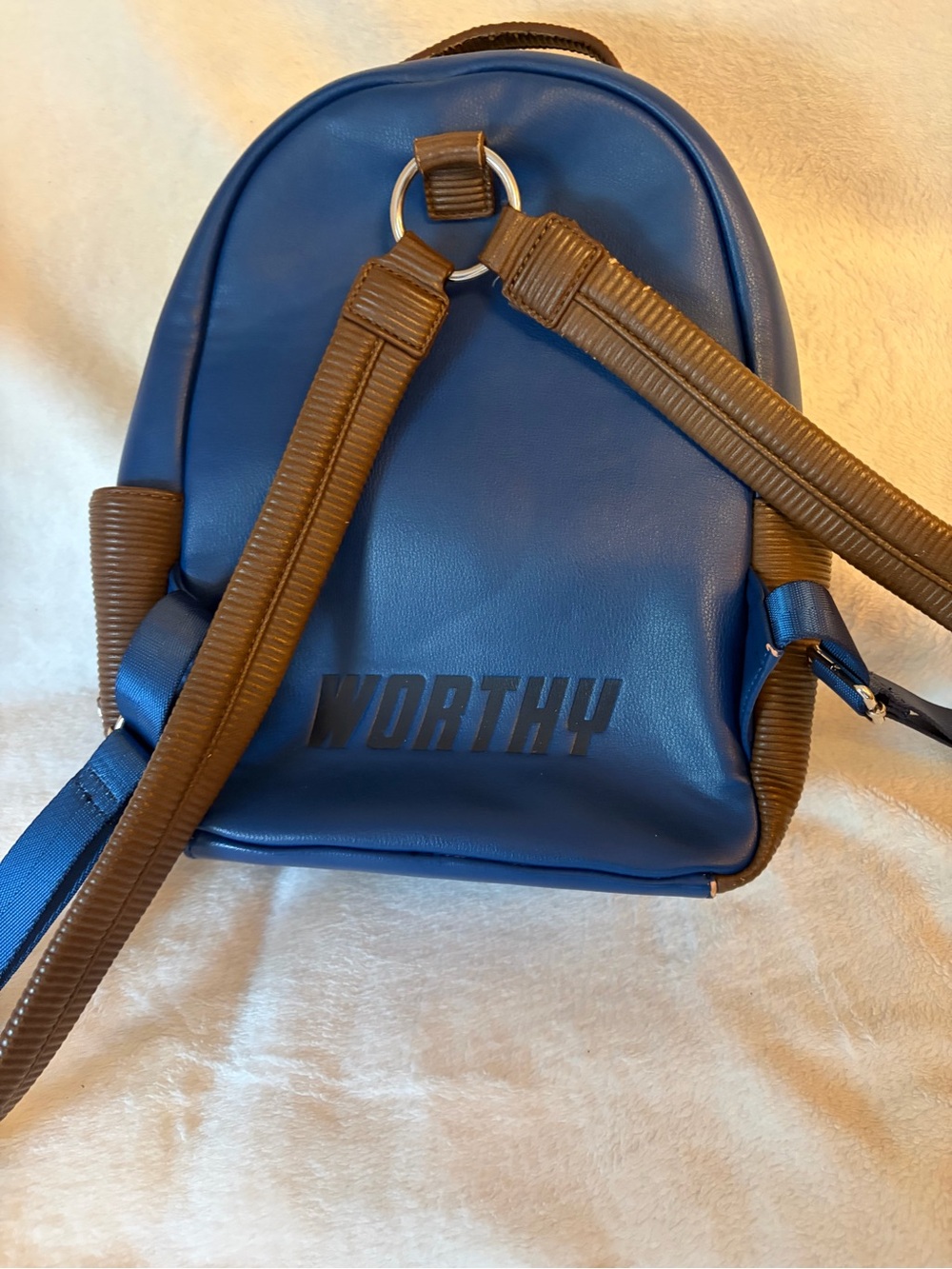Captain America Themed Blue Backpack with Matching Wallet - Picture 8 of 8
